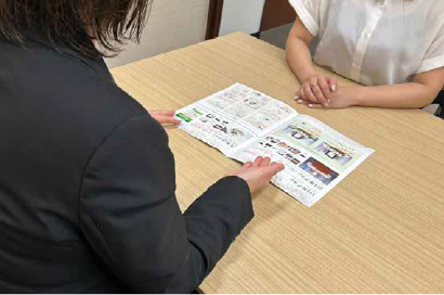 相談室でのご相談イメージ